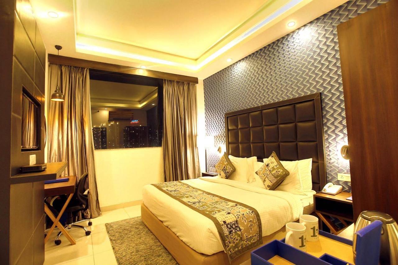 The Fern Residency Noida Ξενοδοχείο Εξωτερικό φωτογραφία