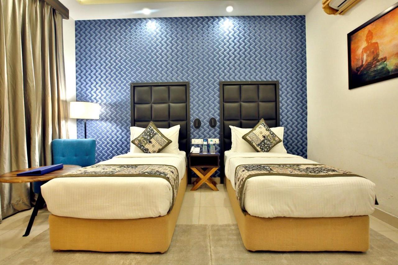 The Fern Residency Noida Ξενοδοχείο Εξωτερικό φωτογραφία